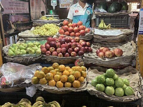 Prakash_Shelke_Fruitwala
