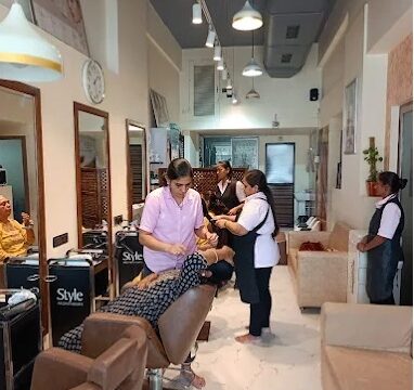 Dimple beauty saloon2